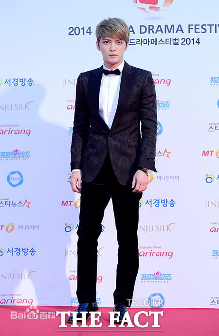 金在中(キム ジェジュン、Kim Jae Joong、Kim Jae Jung、JeJung、J-JUN)141001第七届韩国电视剧节前后照片