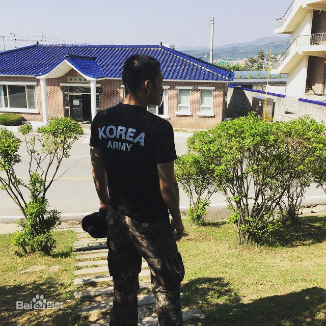 金在中(キム ジェジュン、Kim Jae Joong、Kim Jae Jung、JeJung、J-JUN)兵役壁纸壁纸