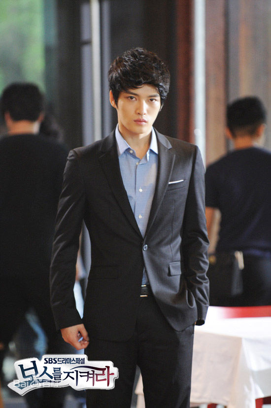 最新金在中(キム ジェジュン、Kim Jae Joong、Kim Jae Jung、JeJung、J-JUN)在《守护BOSS》饰车武元中的壁纸