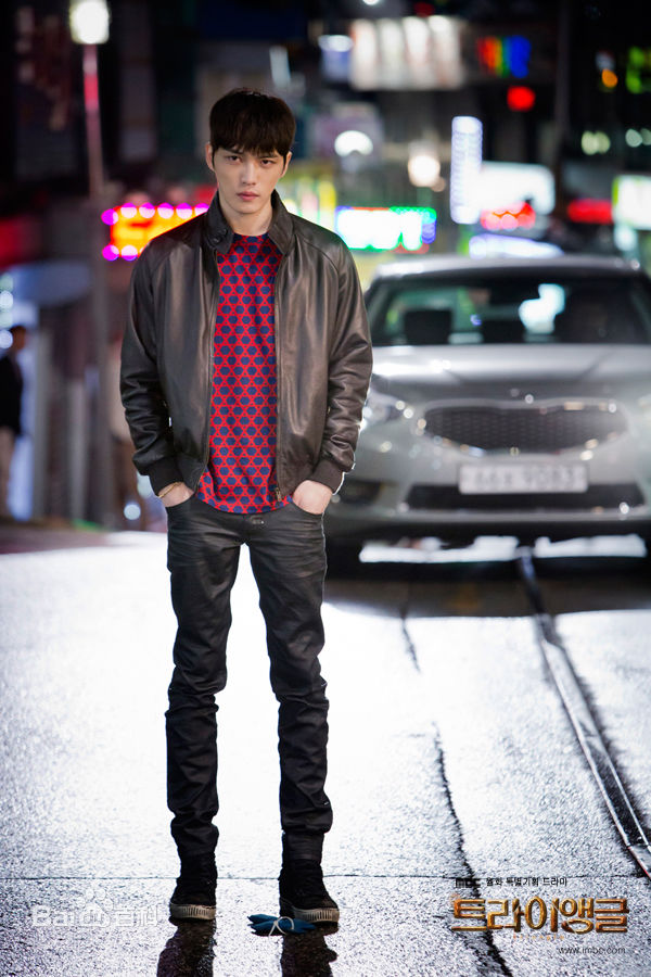 高清金在中(キム ジェジュン、Kim Jae Joong、Kim Jae Jung、JeJung、J-JUN)在《Triangle》饰许英达中的图集