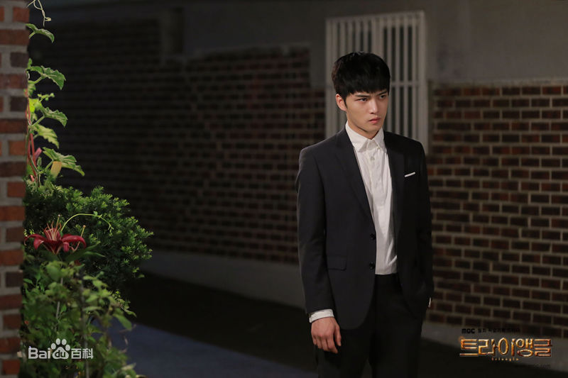 高清金在中(キム ジェジュン、Kim Jae Joong、Kim Jae Jung、JeJung、J-JUN)在《Triangle》饰许英达中的图集