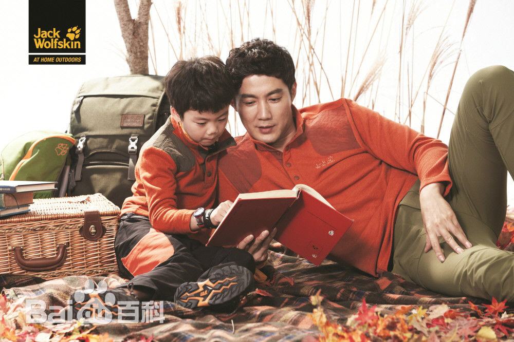 柳镇()广告代言图性感图片图集