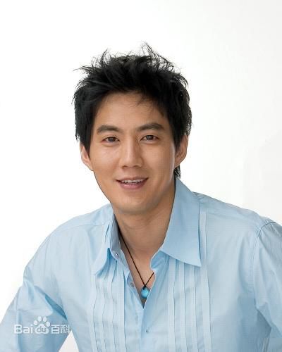 最新柳镇()性感图片