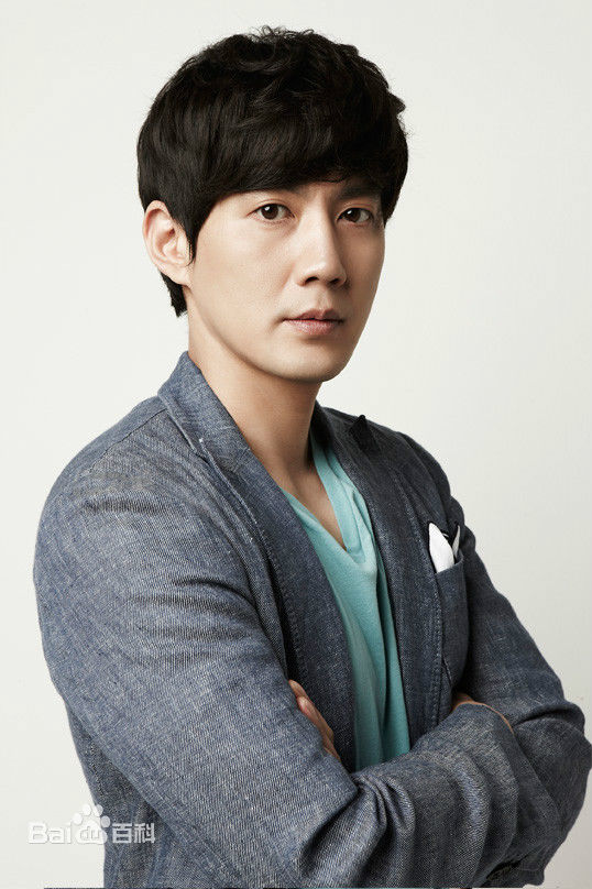 最新柳镇()性感图片