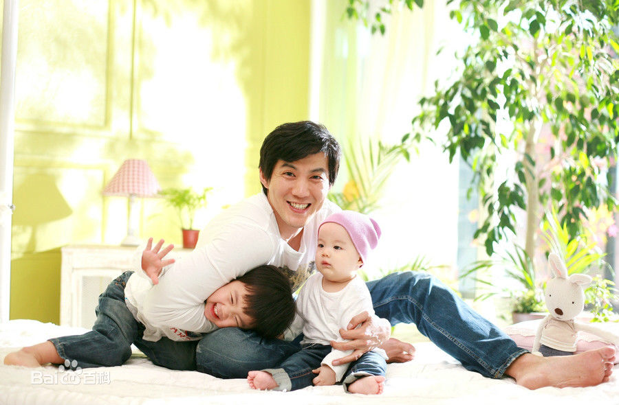 柳镇()家庭照片图册