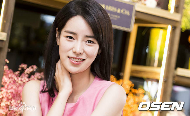 最新林智妍()壁纸