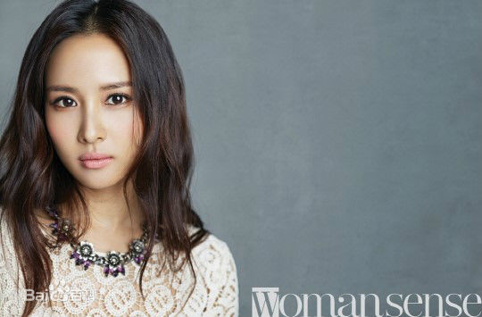 赵茹珍(（Jo Yeo-jeong）)高清杂志图集