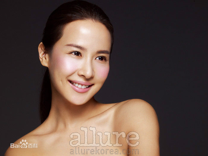 赵茹珍(（Jo Yeo-jeong）)高清杂志图集