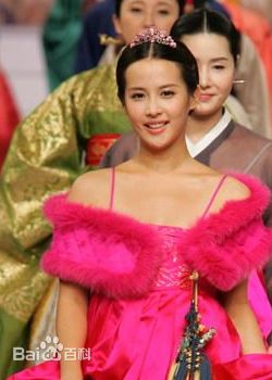 赵茹珍(（Jo Yeo-jeong）)活动照壁纸壁纸