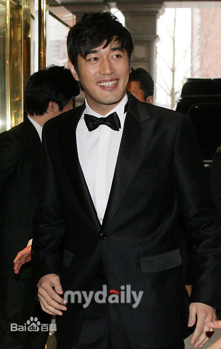 赵汉善()精彩图册