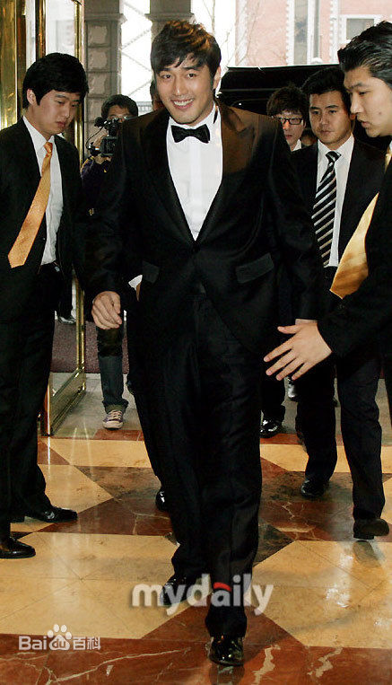 赵汉善()精彩图册