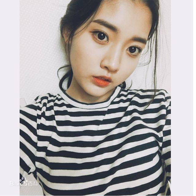 郑多彬(Jung DaBin)的日常壁纸壁纸