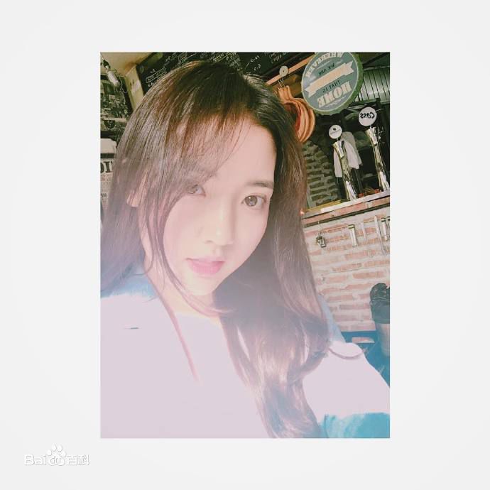 郑多彬(Jung DaBin)的日常壁纸壁纸