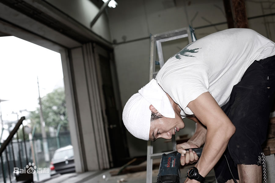 高清伊势谷友介(Yusuke Iseya)性感图片