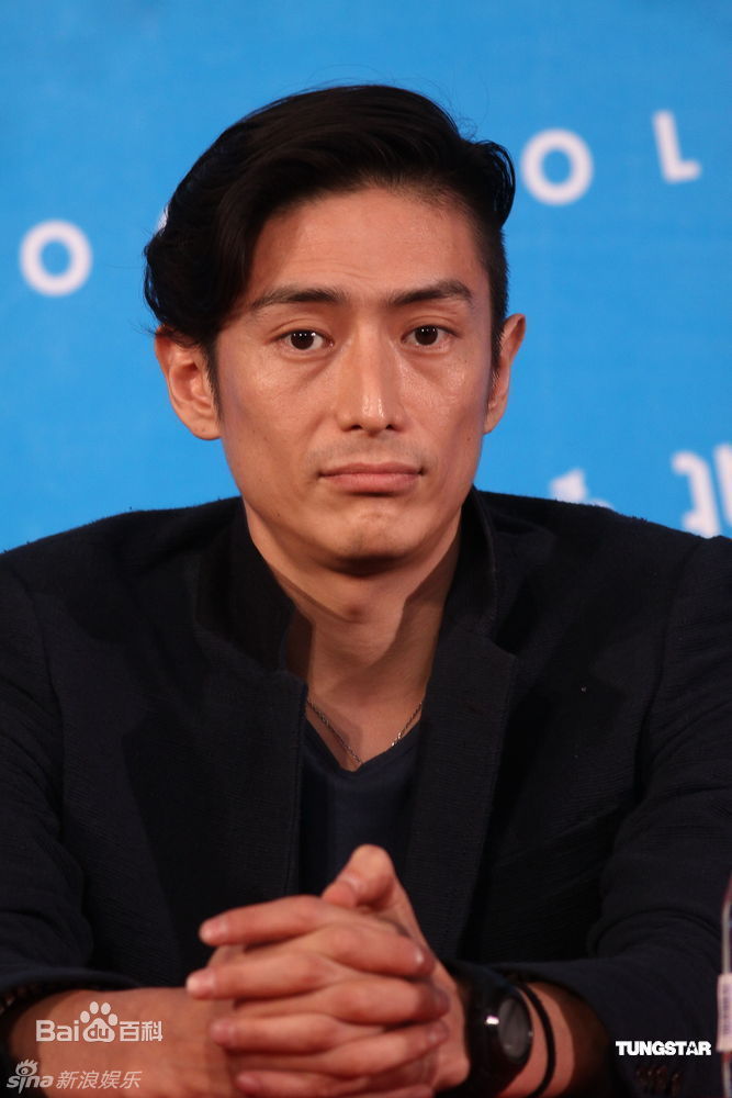 最新伊势谷友介(Yusuke Iseya)精彩图册