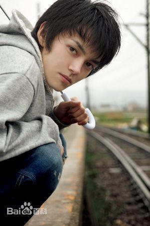 林遣都(kento hayashi、はやし けんと)少年时期前后照片