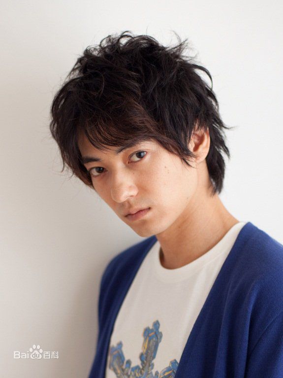 最新忍成修吾(Oshinari Shugo)性感图片