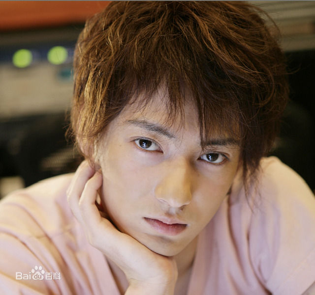 最新忍成修吾(Oshinari Shugo)性感图片