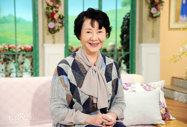 渡边美佐子(Misako Watanabe)渡辺美佐子前后照片