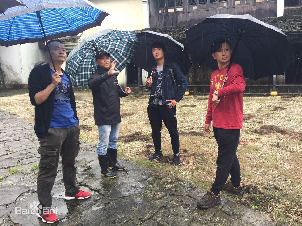 精选韩平在执导《捍卫者》中的图册