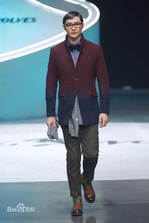 罗彬(Robin)走秀图片素颜照相册