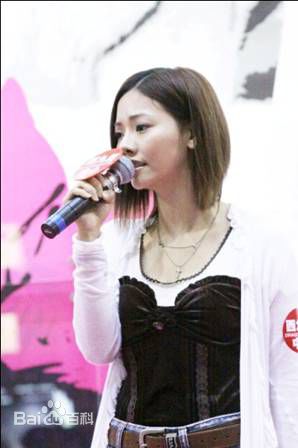 林熹瞳演唱经验性感图片图集