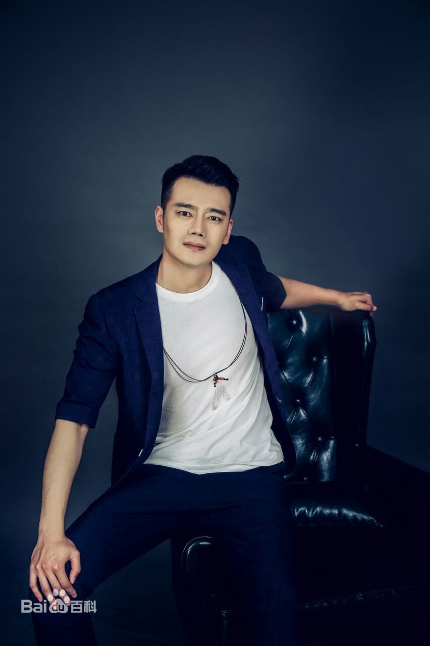 李丞峰(Chengfeng Li)精选杂志图册