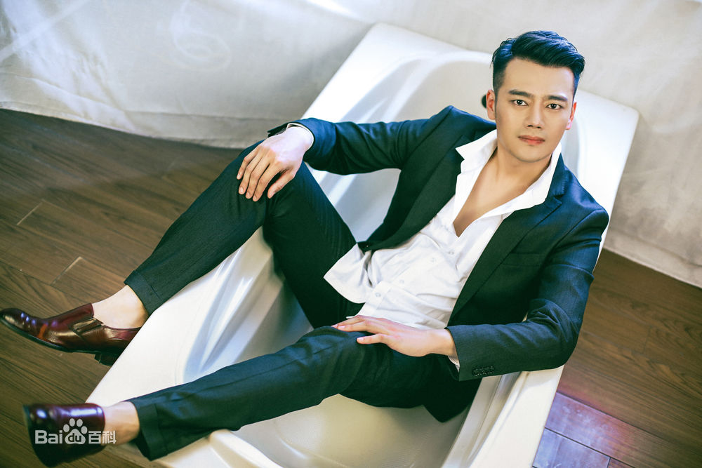 李丞峰(Chengfeng Li)精选杂志图册