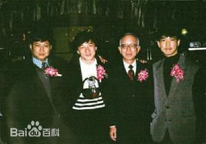 高清邹文怀(Chow Man Wai，Raymond)图片