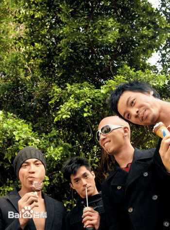 最新彭怀安(Eddie Pang)性感图片