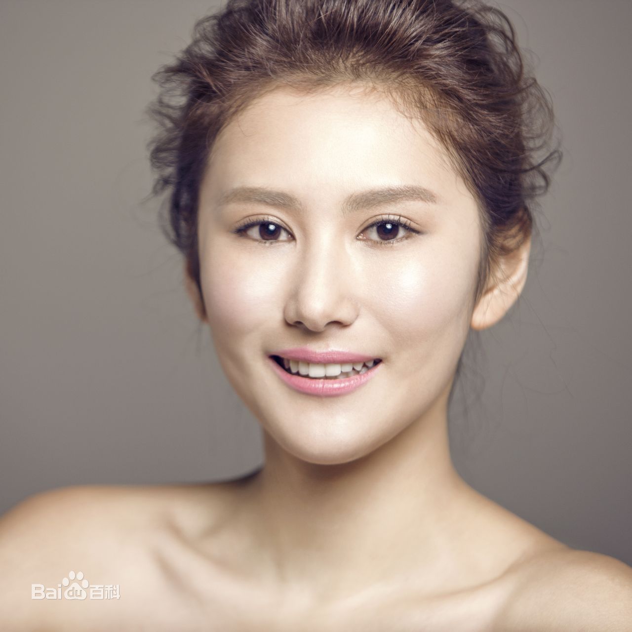 高珑珂(Gao Longke)中国汽车市场2012-2-11封面人物