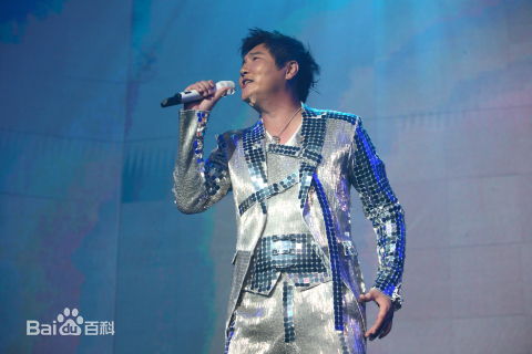 孙楠(Sun nan)2010年江阴楠得“痛快”演唱会图片图集