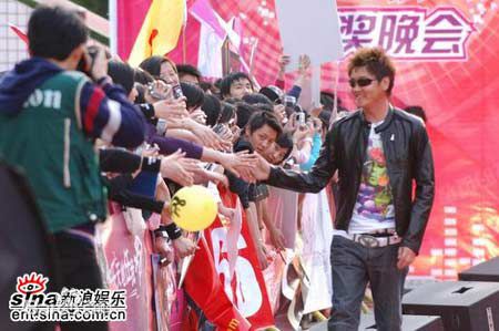 孙楠(Sun nan)出席活动性感图片图集