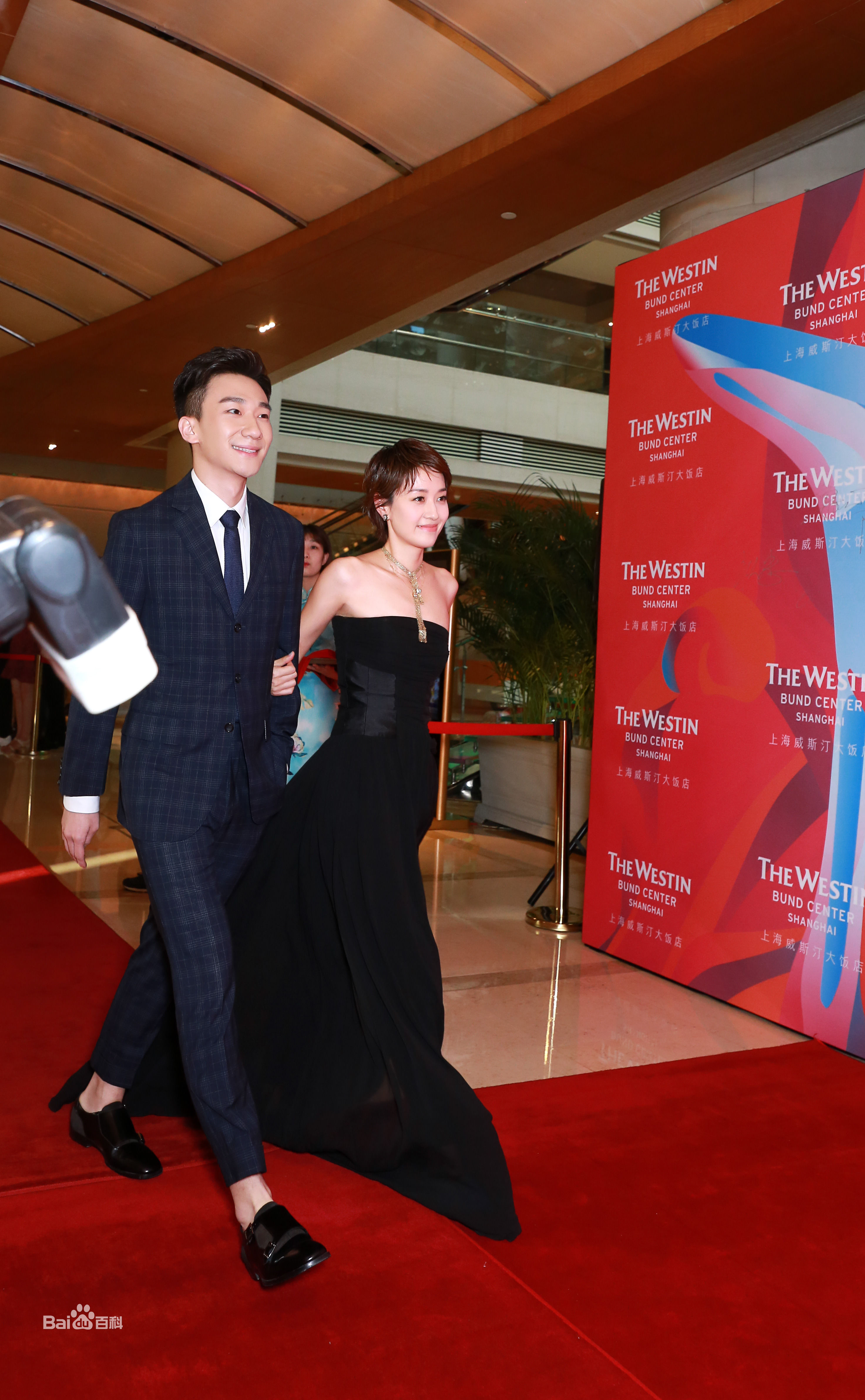 吴昊宸出席活动生活照