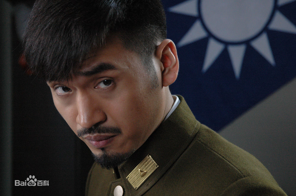 栾元晖(MAX)电视剧《剃刀边缘》剧照