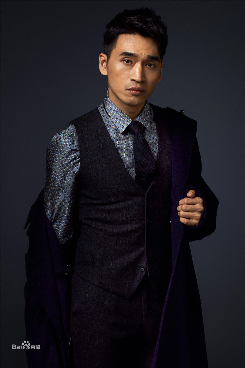 栾元晖(MAX)照片性感图片图集