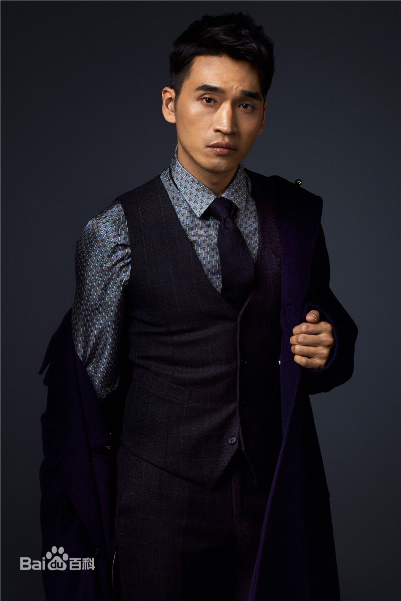 栾元晖(MAX)照片性感图片图集