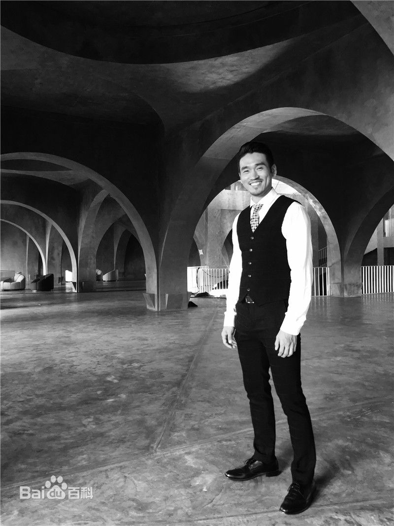 栾元晖(MAX)照片性感图片图集