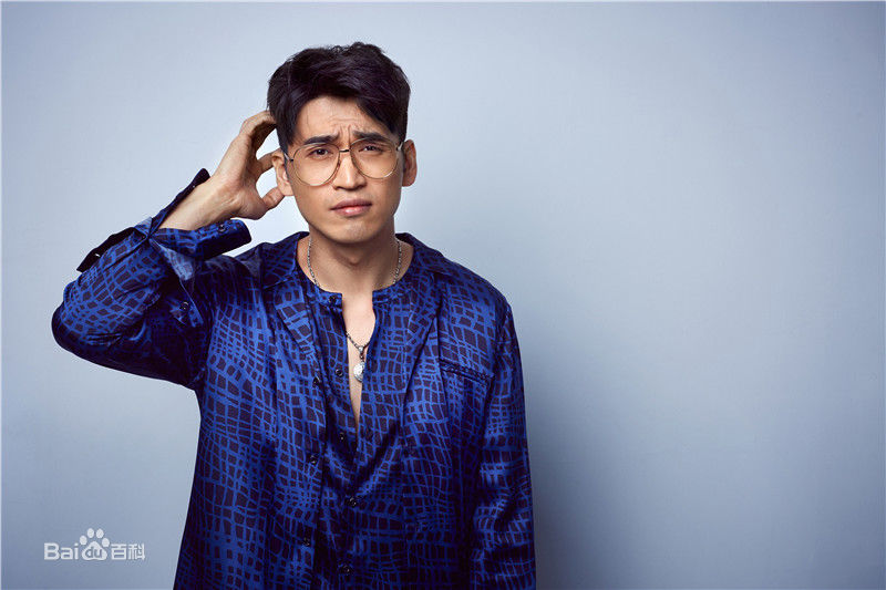 栾元晖(MAX)照片壁纸壁纸