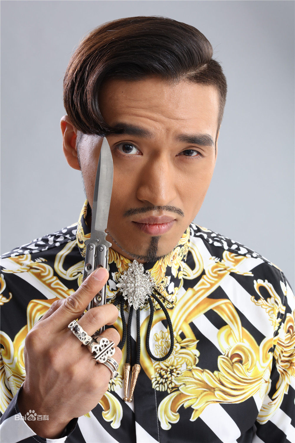 栾元晖(MAX)恶棍天使最新剧照