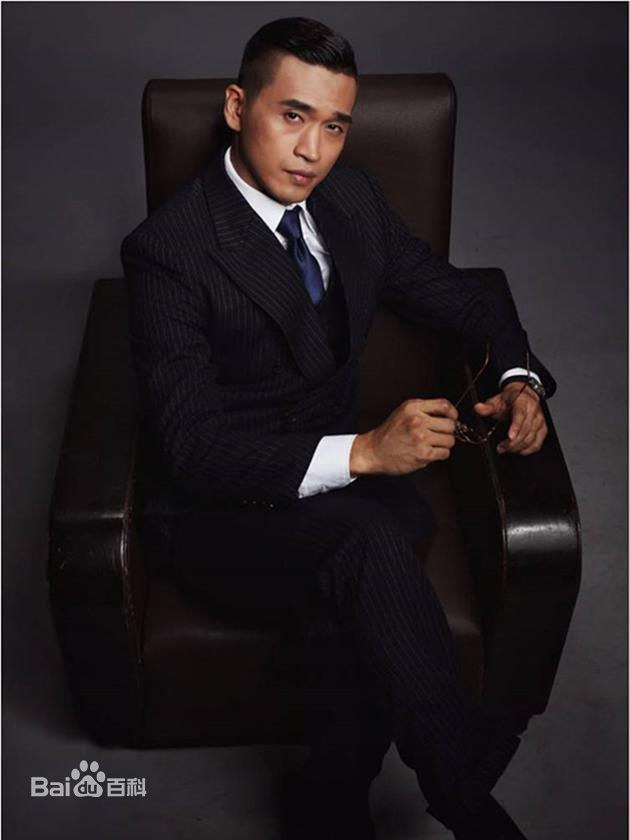 最新栾元晖(MAX)性感图片