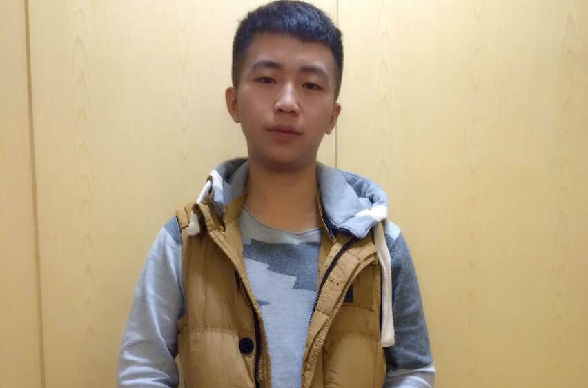 高清陈松性感图片