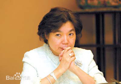 最新梁凤仪壁纸