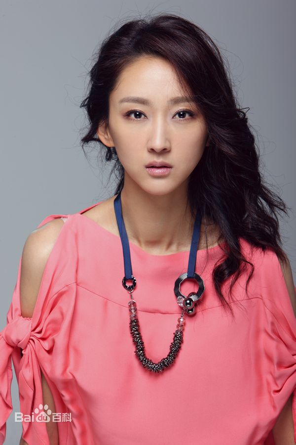 张宇菲图集素颜照相册