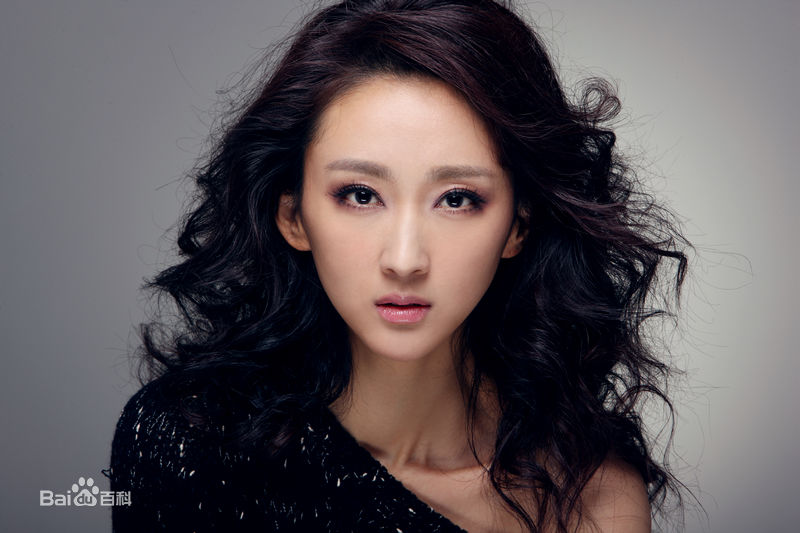 张宇菲图集素颜照相册