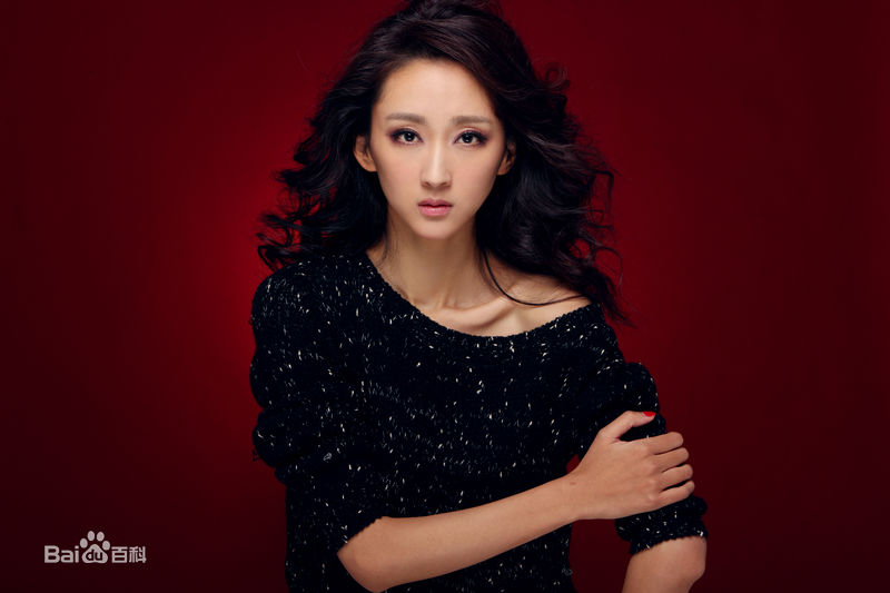 张宇菲图集素颜照相册