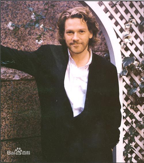 最新肯尼思·布拉纳(Kenneth Charles Branagh)精彩图册