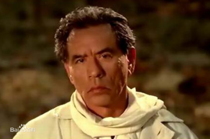 最新韦斯·斯塔迪(Wes Studi)壁纸