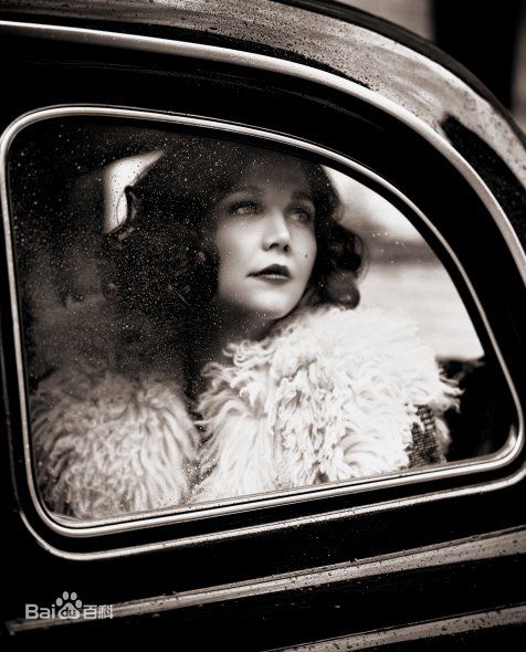 最全玛吉·吉伦哈尔(Maggie Gyllenhaal、Margolit Ruth Gyllenhaal)精彩图册