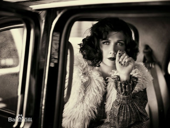 最全玛吉·吉伦哈尔(Maggie Gyllenhaal、Margolit Ruth Gyllenhaal)精彩图册